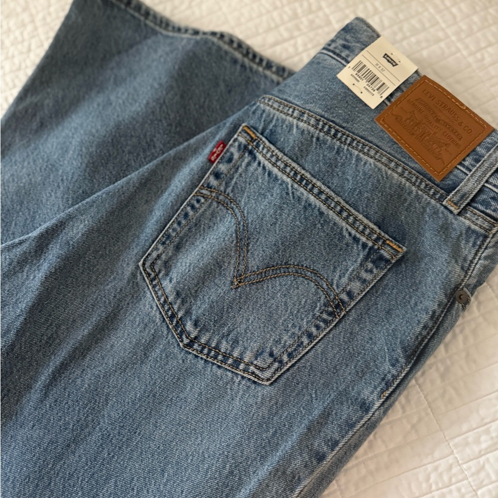 Levi's® Premium High Loose Flare Women’s Jeans